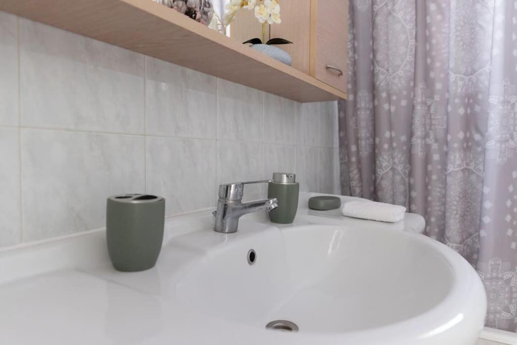Casa Valore Central With Parking By 8Essentially 하니아 외부 사진